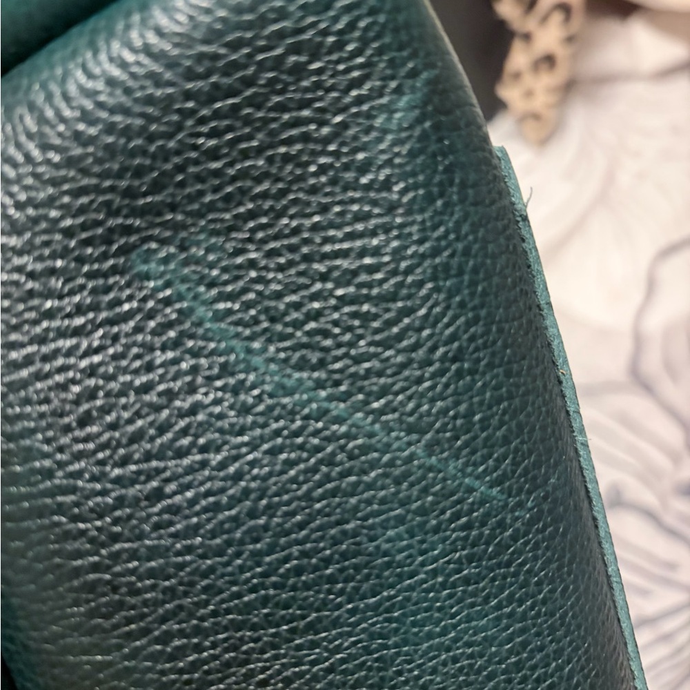 Portland Leather Dark Green Tote Bag - Picture 9 of 9